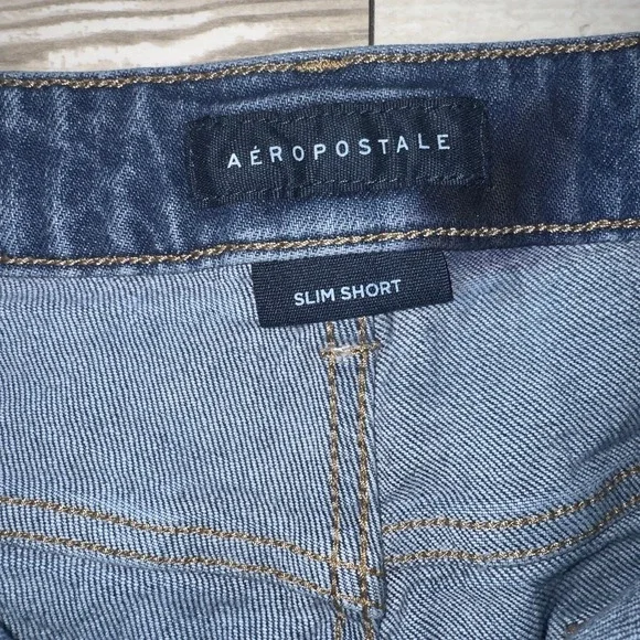 Aeropostale Slim Short Denim Shorts Mens 36 Blue Distressed Frayed Hem Bermuda - Picture 6 of 11